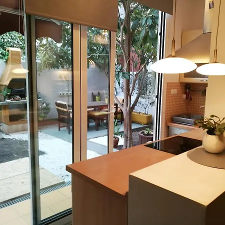 Issa -1min From The Beach,free Parking شقة سبليت
